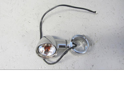 Framsidan på Blinkers från en Triumph Thunderbird 1600 -2011 motorcykel.