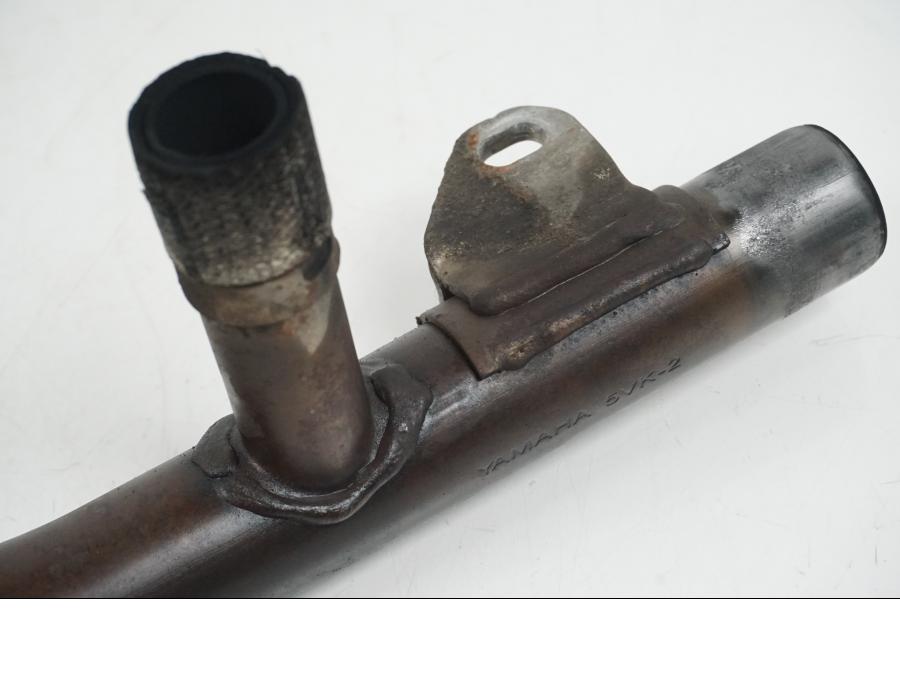 Baksidan på Grenrör från en Yamaha XT 660 X -2005 motorcykel.