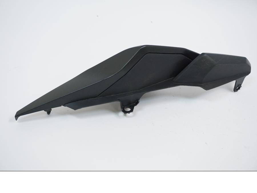 Höger sida på Bakvinge från en Honda CB 650 R -2019 motorcykel.