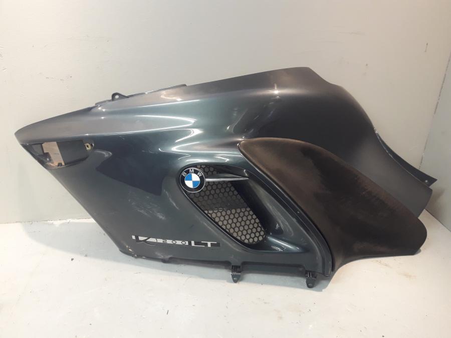 Framsidan på Sidkåpa från en BMW K 1200 LT -2003 motorcykel.