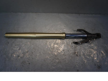 Framsidan på Gaffelben från en Yamaha XT 1200 Z -2011 motorcykel.