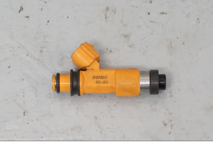 Framsidan på Spridare från en Yamaha XJ 6 -2011 motorcykel.