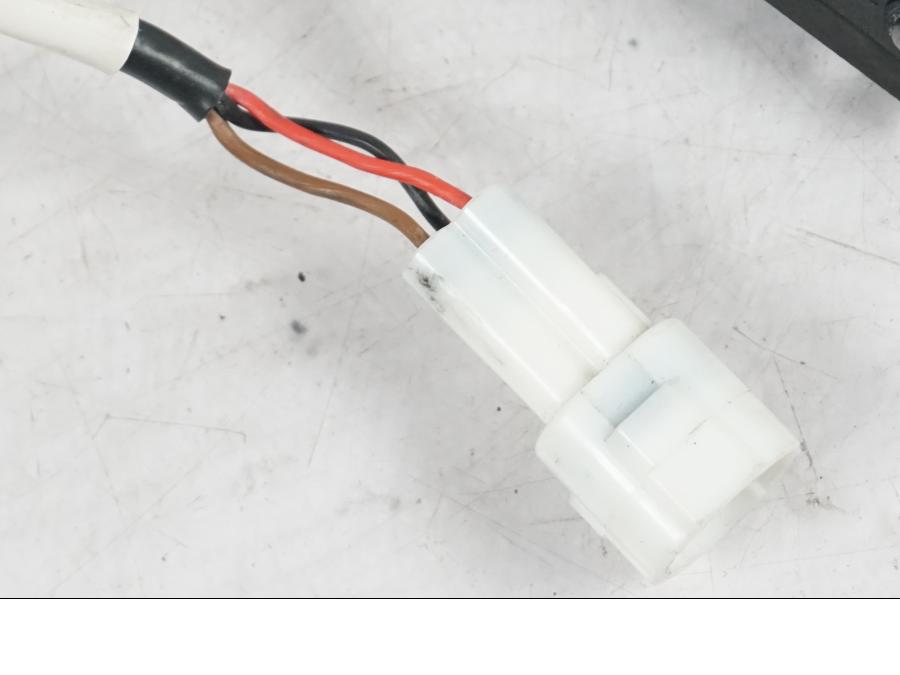 Höger sida på Hastighetsgivare från en KTM 690 SM R -2009 motorcykel.