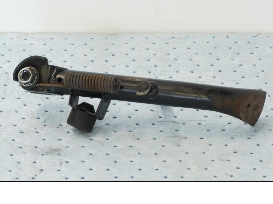 Höger sida på Sidostöd från en Yamaha X-Max 250 -2016 scooter.