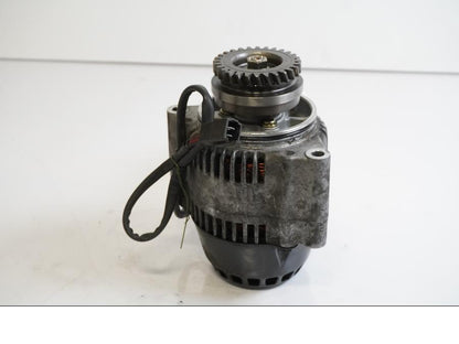 Framsidan på Generator från en Suzuki GSX-R 1100 -1992 motorcykel.