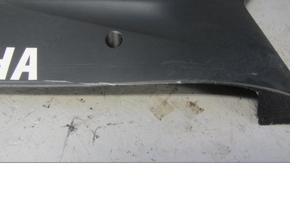 Höger sida på Magkåpa från en Yamaha YZF R6 -2006 motorcykel.