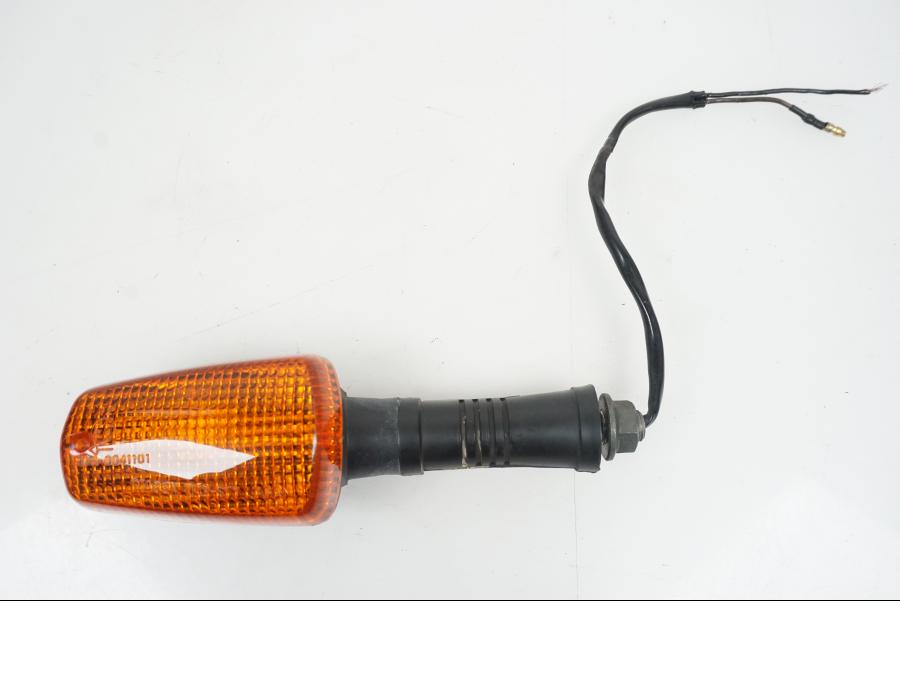 Framsidan på Blinkers från en Yamaha XJ 900 -1997 motorcykel.