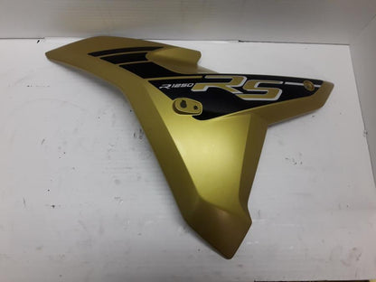 Framsidan på Sidkåpa från en BMW R 1250 RS -2020 motorcykel.