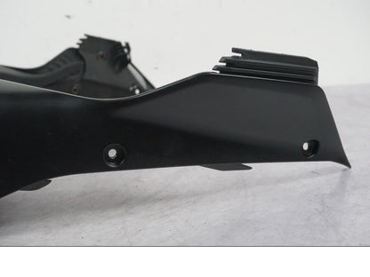 Extrabild2 på Frontkåpa från en Ducati Multistrada V4 -2024 motorcykel.