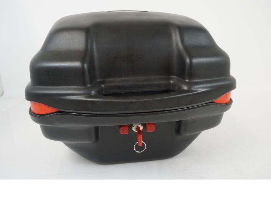 Höger sida på Topbox från en Suzuki DR 650 SE -1996 motorcykel.