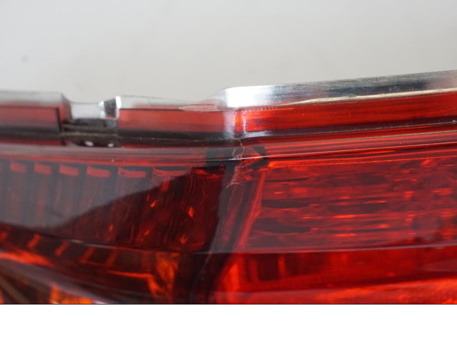 Höger sida på Baklampa från en Honda NT 700 -2008 motorcykel.