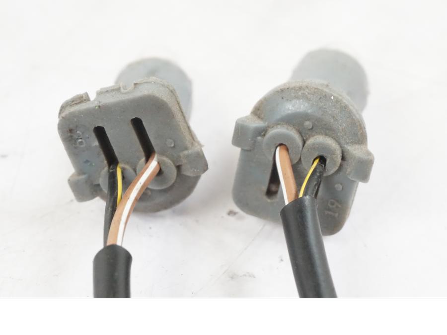 Snett nerifrån på Skruv / Mutter etc från en Kawasaki ZX-6R -2011 motorcykel.