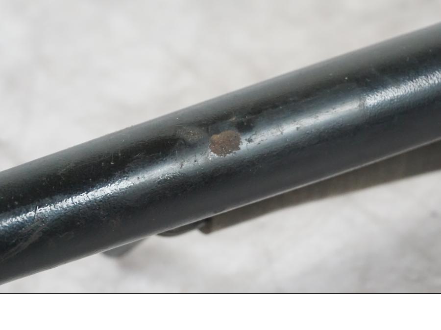 Snett nerifrån på Sidostöd från en Kawasaki ZX-6R -2006 motorcykel.