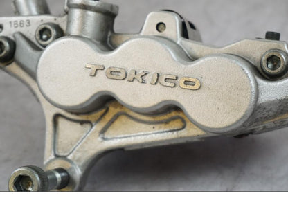 Höger sida på Bromsok från en Kawasaki VN 1500 Mean Streak -2002 motorcykel.