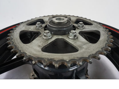 Extrabild3 på Fälg från en Kawasaki ER-6N -2012 motorcykel.