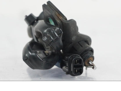 Snett uppifrån på Bromsljuskontakt från en Yamaha YZF 1000 R1 -2007 motorcykel.