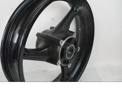 Höger sida på Fälg från en Suzuki GSX 1300 R -2017 motorcykel.