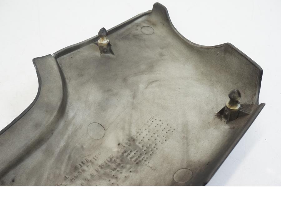 Extrabild2 på Sidopanel från en Honda CB 750 -2002 motorcykel.