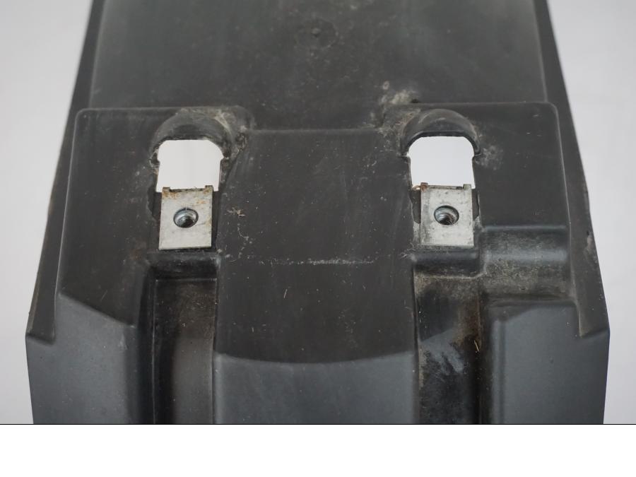 Höger sida på Bakskärm från en BMW F 650 CS -2002 motorcykel.