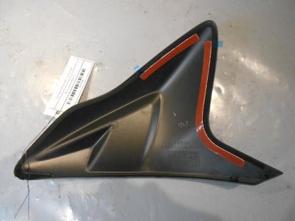 Baksidan på Bensintankskåpa från en Suzuki GSX-R 600 -2011 motorcykel.