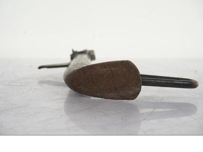 Vänster sida på Sidostöd från en Honda CBR 125 R -2006 motorcykel.