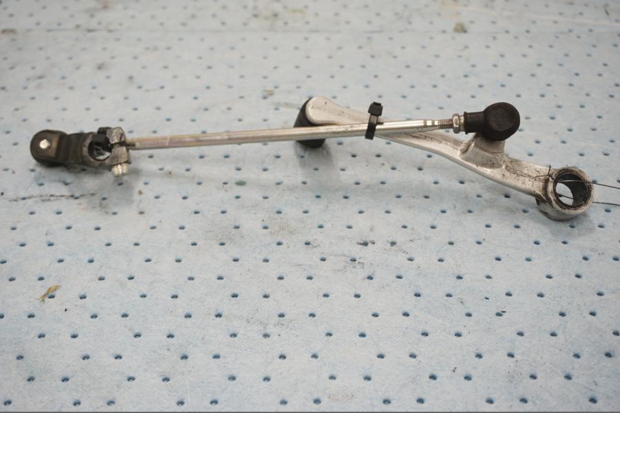 Baksidan på Växelpedal från en Yamaha MT-09 Tracer -2019 motorcykel.