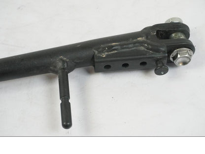 Baksidan på Sidostöd från en Kawasaki Z 900 -2021 motorcykel.