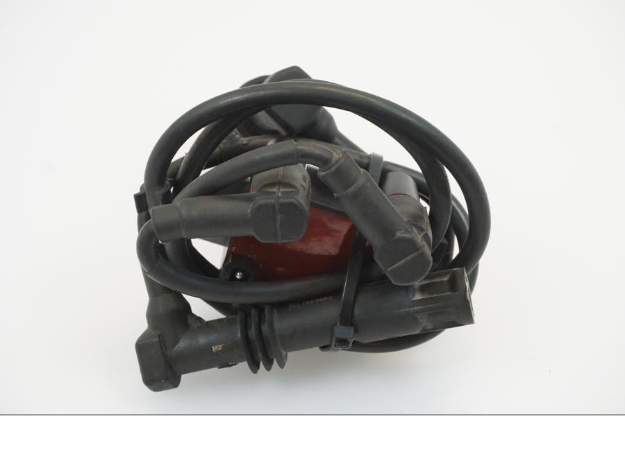 Höger sida på Tändspole från en BMW R 1150 R -2002 motorcykel.