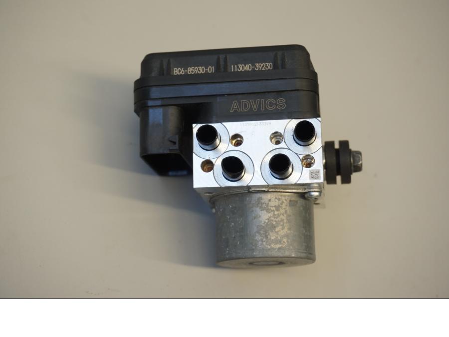 Framsidan på ABS Modulator från en Yamaha MT-07 -2020 motorcykel.