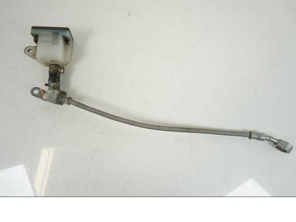 Framsidan på Bromsvätskebehållare från en Suzuki VS 1400 -1999 motorcykel.