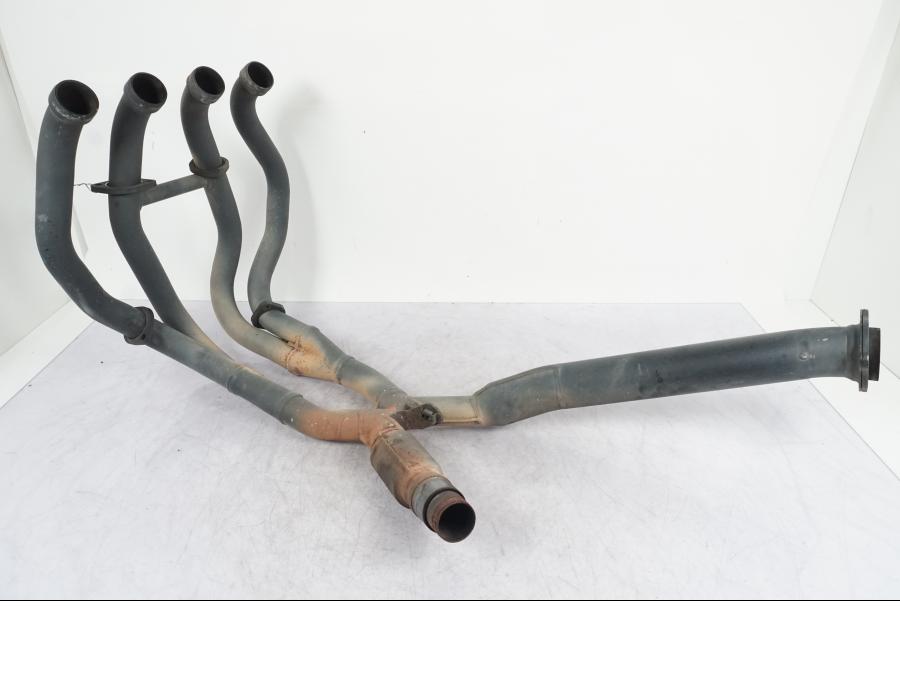 Framsidan på Grenrör från en Suzuki GSX 1300 RX -1999 motorcykel.