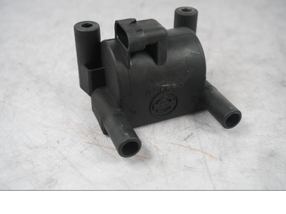 Baksidan på Tändspole från en H-D Touring Street Glide FLHX -2009 motorcykel.