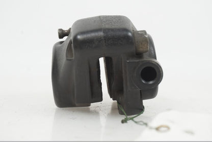 Snett nerifrån på Bromsok från en Piaggio MP3 250 -2006 motorcykel.