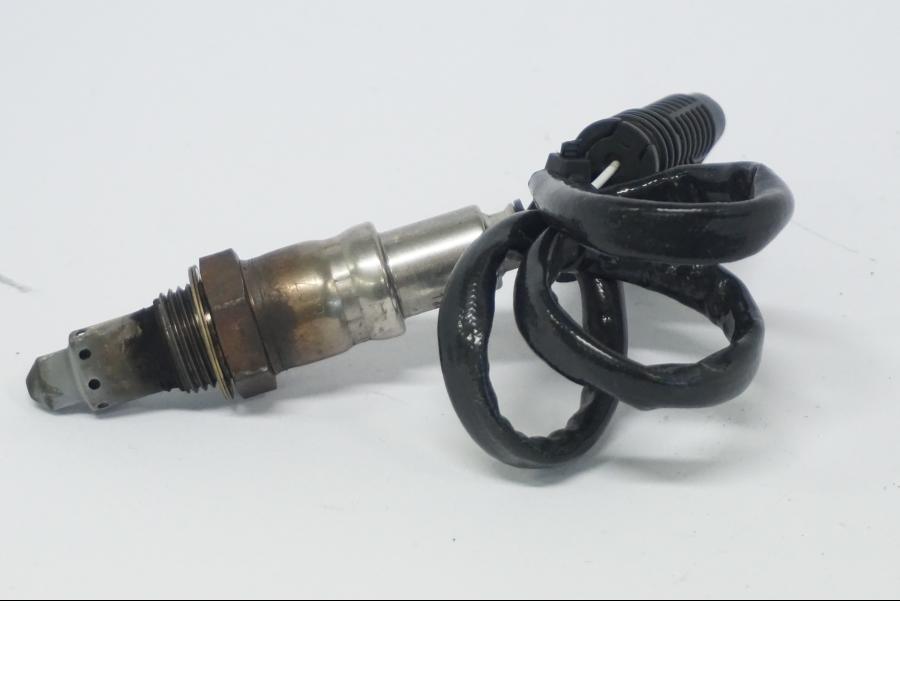 Framsidan på Lambdasond från en BMW R 1250 GS -2022 motorcykel.