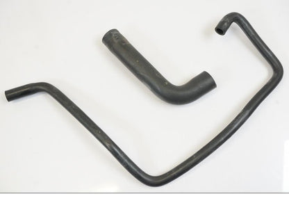 Baksidan på Vattenkyl Slang Set från en Triumph Trident -2021 motorcykel.