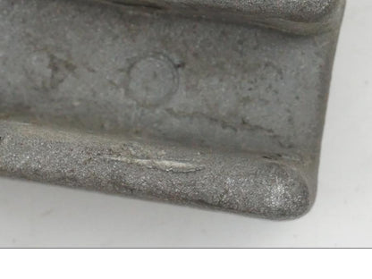 Baksidan på Bromsoksfäste från en Honda CB 500 X -2015 motorcykel.