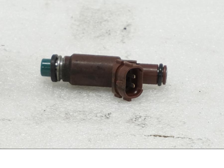 Framsidan på Spridare från en Honda XL 1000 V -2008 motorcykel.