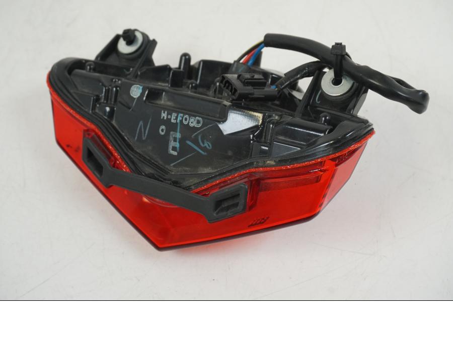 Höger sida på Baklampa från en Kawasaki ER-6F -2016 motorcykel.