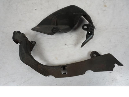 Baksidan på Drevkåpa från en Triumph Bonneville T120 -2021 motorcykel.