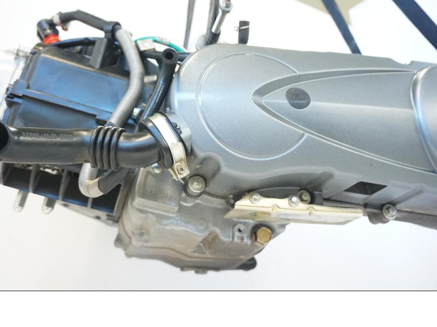 Extrabild2 på Motor från en Kymco Agility 125 -2019 scooter.