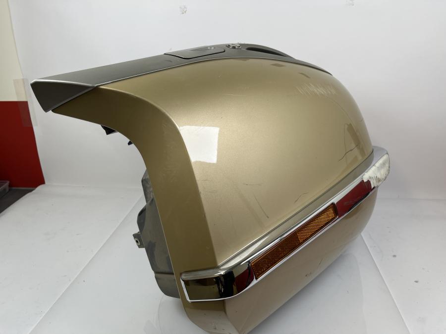 Höger sida på Sidoväska från en BMW K 1200 LT -2004 motorcykel.