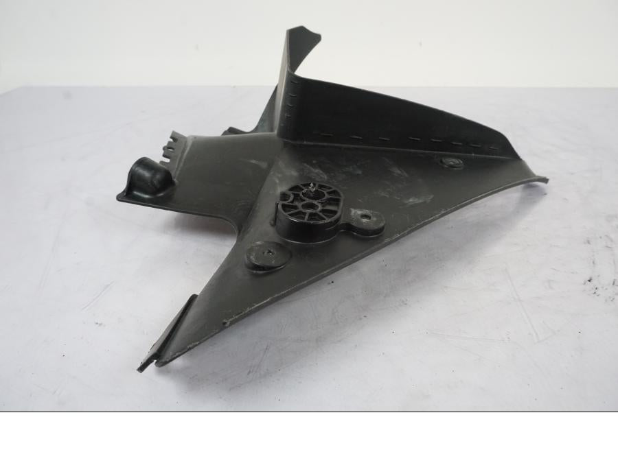 Extrabild1 på Innerskärm från en Honda CBR 900 RR -2003 motorcykel.