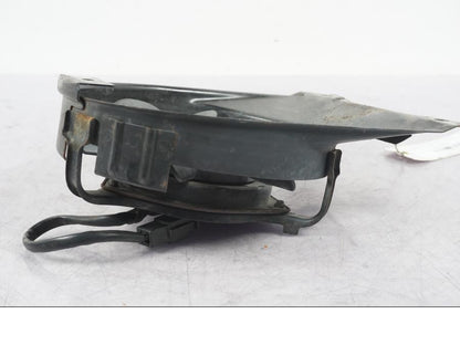 Höger sida på Vattenkylfläkt från en Yamaha TDM 850 -1998 motorcykel.