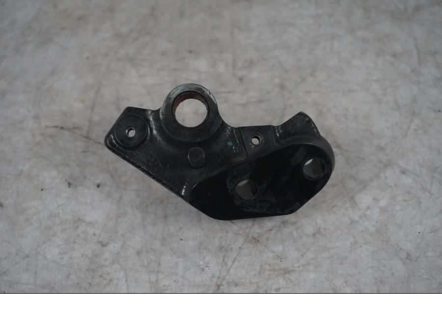 Framsidan på Sidostödsfäste från en BMW S 1000 XR -2019 motorcykel.