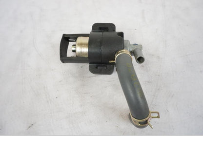 Baksidan på Second Air från en Kawasaki VN 1500 -2003 motorcykel.