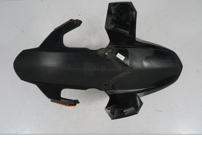 Extrabild1 på Framskärm från en KTM 1290 Super Duke -2019 motorcykel.