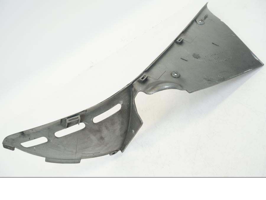 Vänster sida på Trekanten från en Kawasaki ZX-12R -2000 motorcykel.