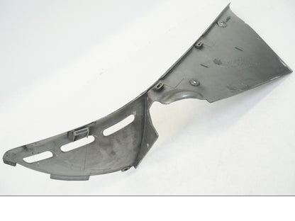 Vänster sida på Trekanten från en Kawasaki ZX-12R -2000 motorcykel.