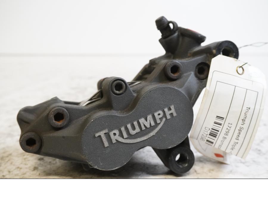 Framsidan på Bromsok från en Triumph Speed Triple -2002 motorcykel.
