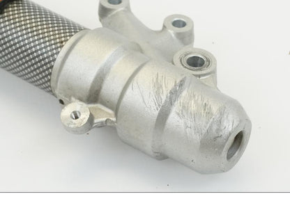 Baksidan på Gaffelben från en Yamaha NS50F Aerox 4 -2017 moped.